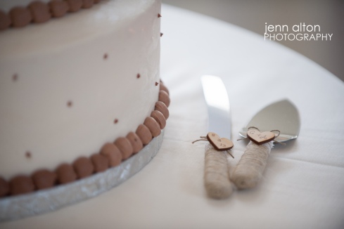Wedding Cake and rustic cake serving set